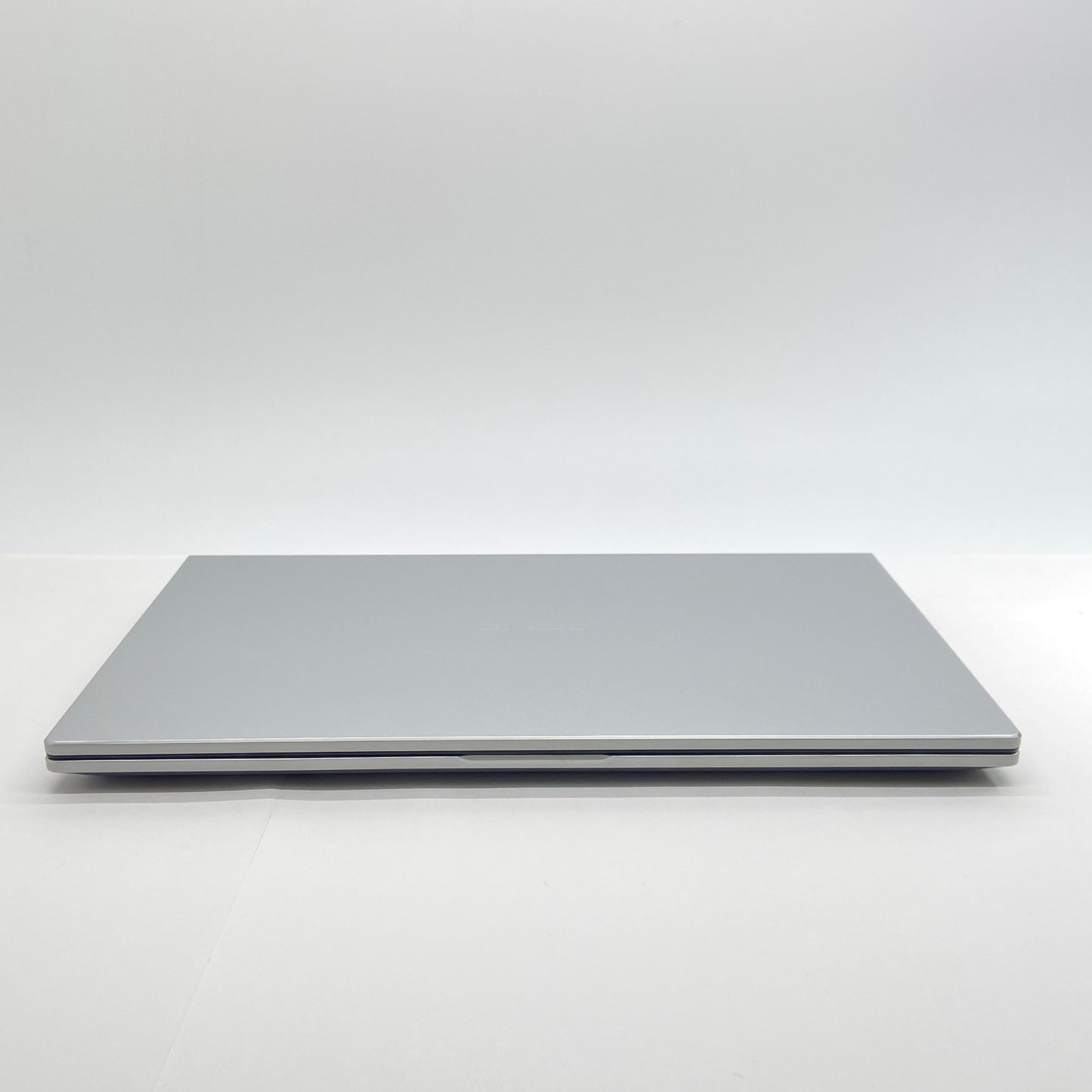 ASUS X515JA-BQ3061W i5-1035G1 8GB SSD 512GB Winodows 11Home バッテリー最大容量89%【C6208-80】