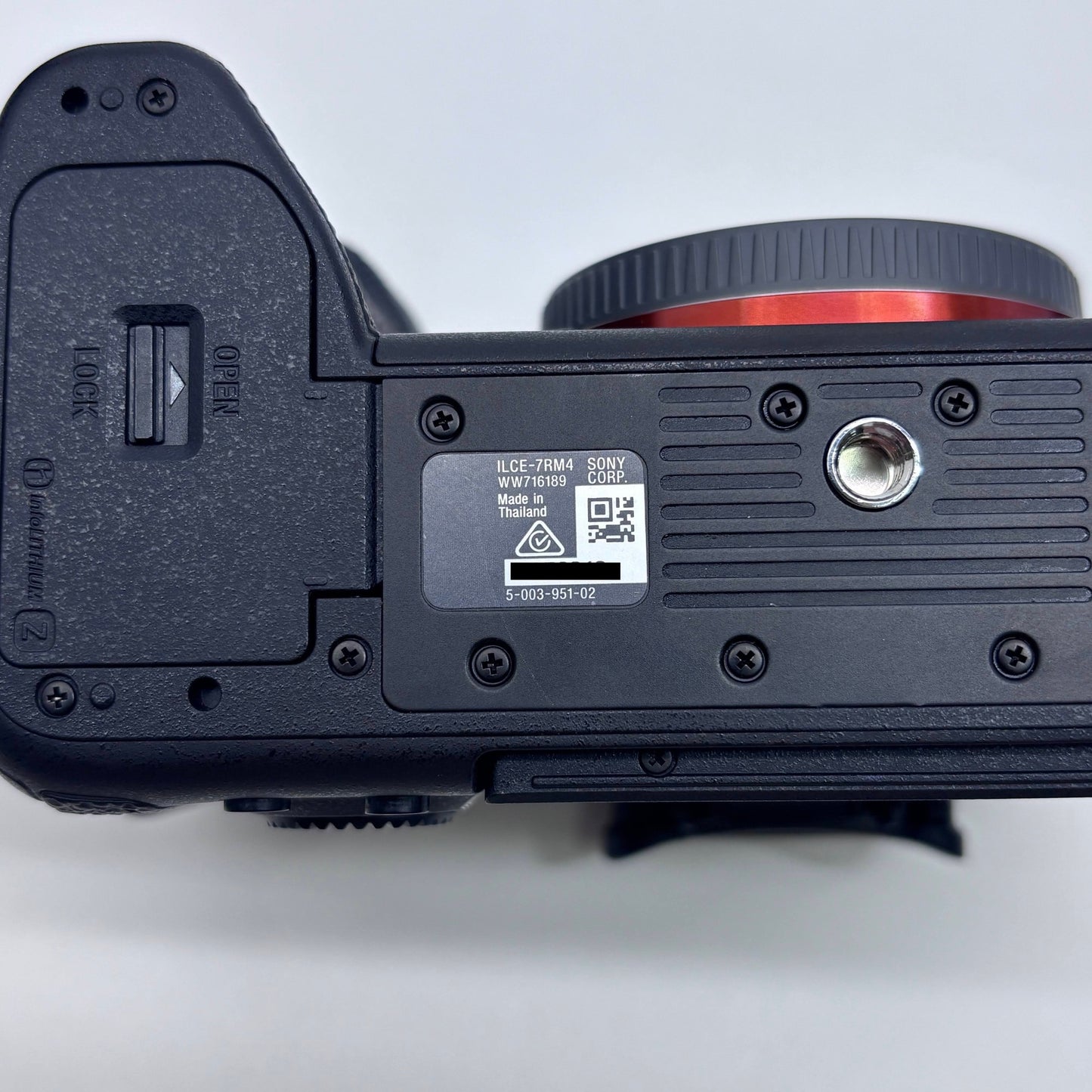 美品 SONY α7IV ボディ ILCE-7RM4 シャッター回数17,065回 【C8256-60】
