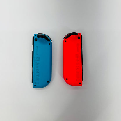 Nintendo Switch 本体 ネオンブルー ネオンレッド 新モデル HAD-S-KABAA 付属品完備　proコントローラーセット	【C4821-80】