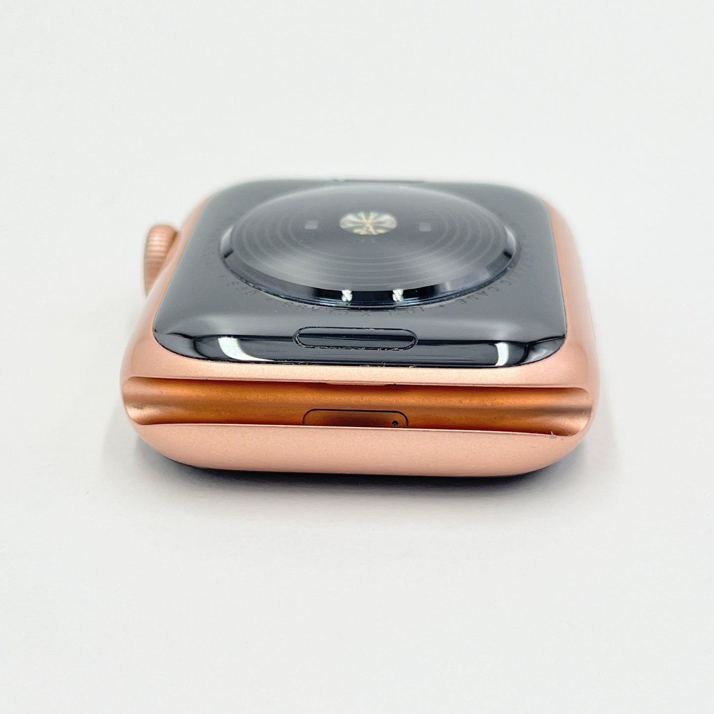 Apple Watch SE 第1世代 40mm GPS ゴールドアルミニウム ピンクサンドスポーツバンド MYDN2J/A 【C6919-60】