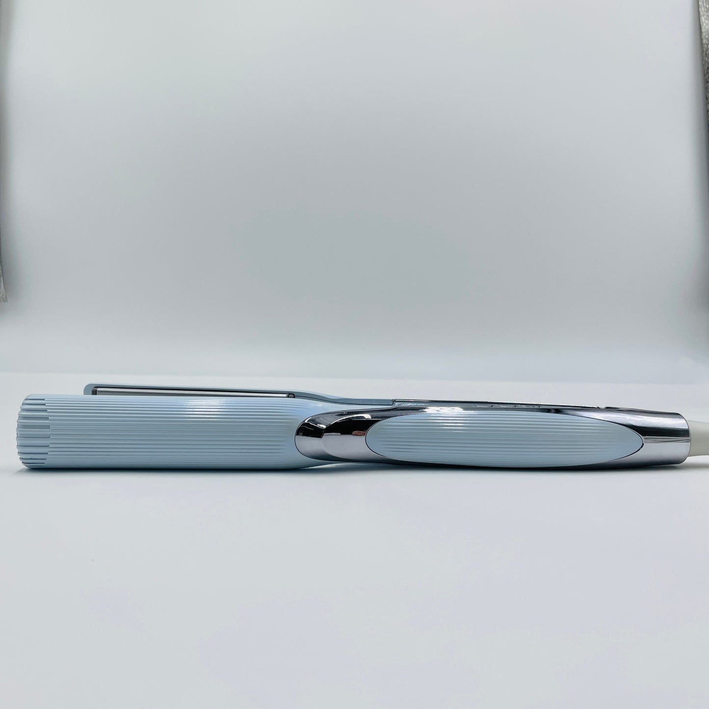 美品 ReFa STRAIGHT IRON RE-AT-02A リファストレートアイロン プロ ヘアアイロン【C4101-80】