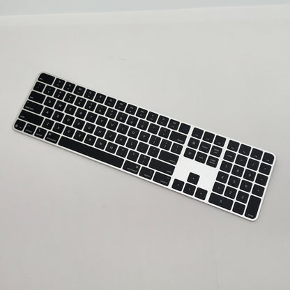 美品 Touch ID搭載 Magic Keyboard（テンキー付き）US配列 MMMR3LL/A【C6980-80】