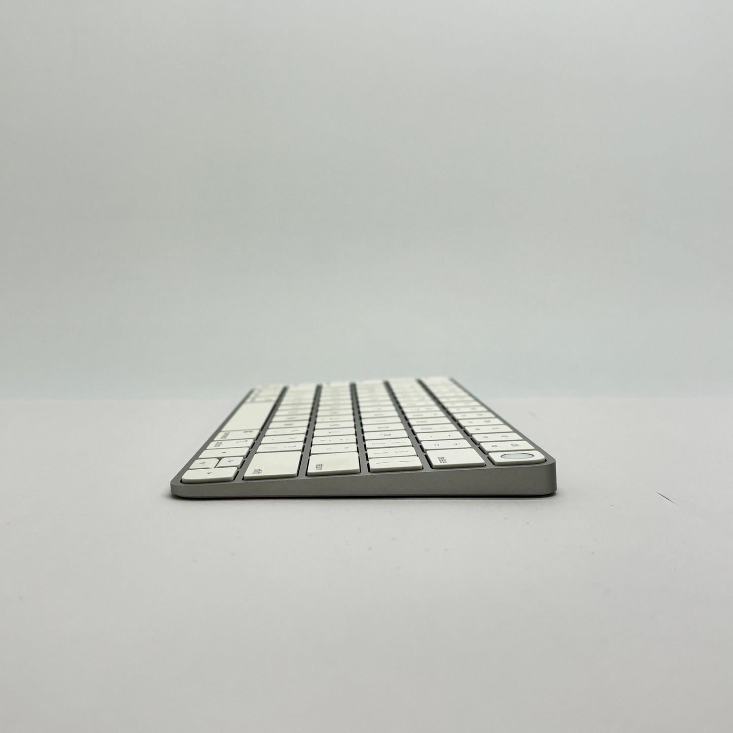 美品 Apple Magic Keyboard マジックキーボード with Touch ID MK293LL/A【C8558】