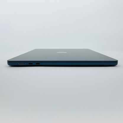 Apple MacBook Air 15インチ 2025 M4 16GB 256GB MW1L3J/A ミッドナイト バッテリー最大容量100%　【C5046-80】