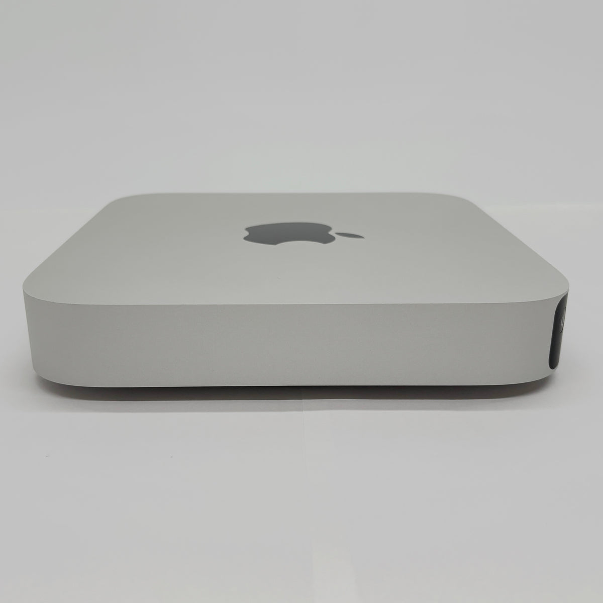 美品 Apple Mac mini 2023 M2 Pro 10コア 16GB 2TB シルバー【C9359-80】