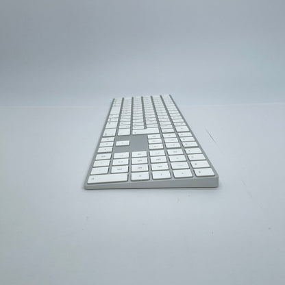 Magic Keyboard テンキー付き 日本語配列 JIS A1843 【C7440-80】