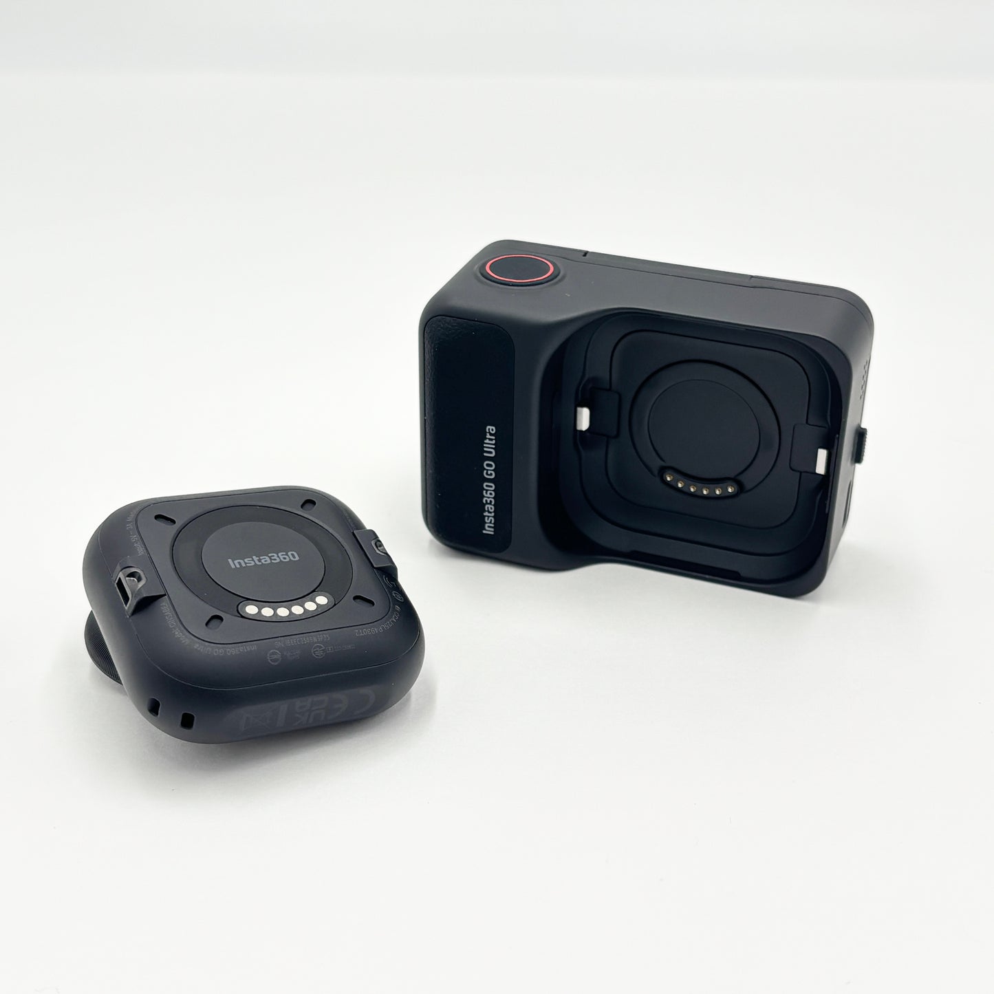 美品 Insta360 GO Ultra ミッドナイトブラック CINSABEA【C7942-60】