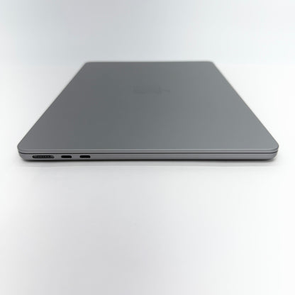 MacBook Air Liquid Retina 13.6インチ (Mid 2022) Apple M2 8コア 8GB SSD 256GB スペースグレイ MLXW3J/A バッテリー最大容量100%【C5244-80】