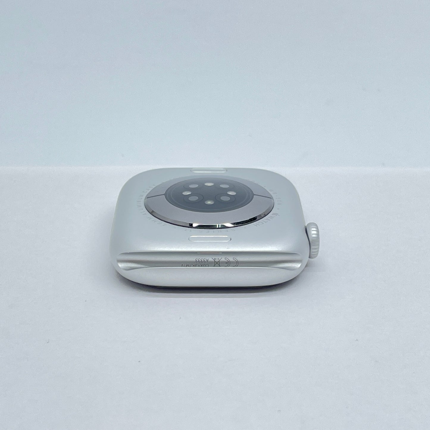 Apple Watch Series 11 46mm GPS シルバーアルミニウム MEWC4J/A バッテリー最大容量100% スポーツバンド【C7012-60】