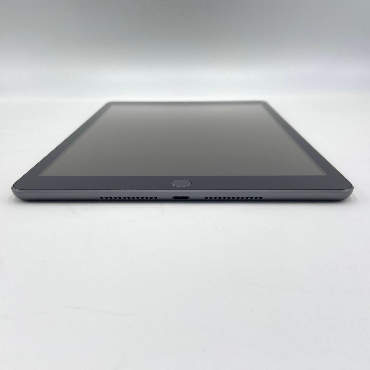 美品 iPad 第9世代 Wi-Fi 64GB MK2K3J/A スペースグレイ バッテリー最大容量96%【C5171-60】