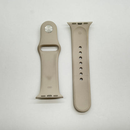 美品 Apple Watch SE (第2世代) GPSモデル 40mm MNJP3J/A スターライト【C7570-N】