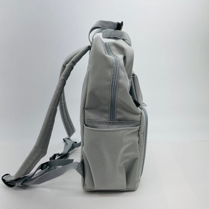 美品 MI-NA ミーナ カメラリュック　カメラバッグ　【C4445】