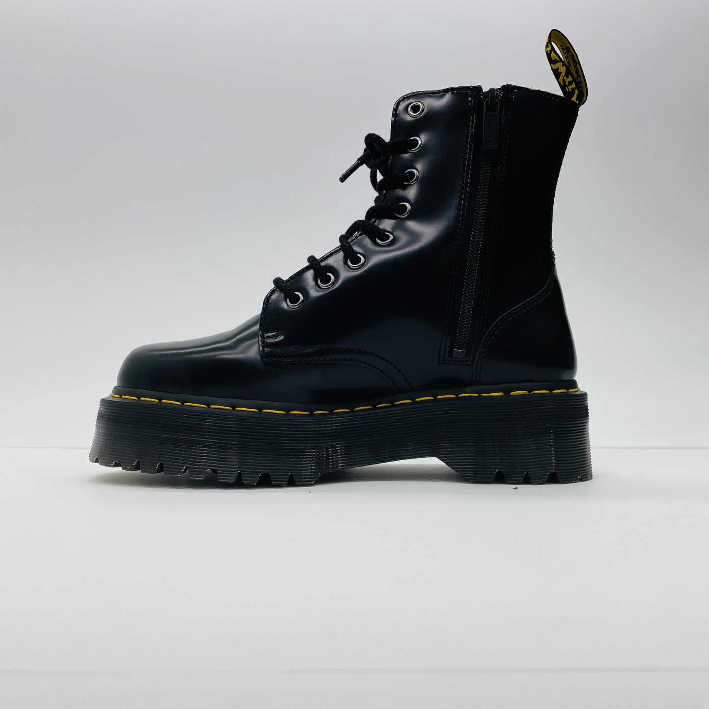 未使用 Dr.Martens JADON ドクターマーチン 8ホール 厚底	サイズ:26cm【4596-80】
