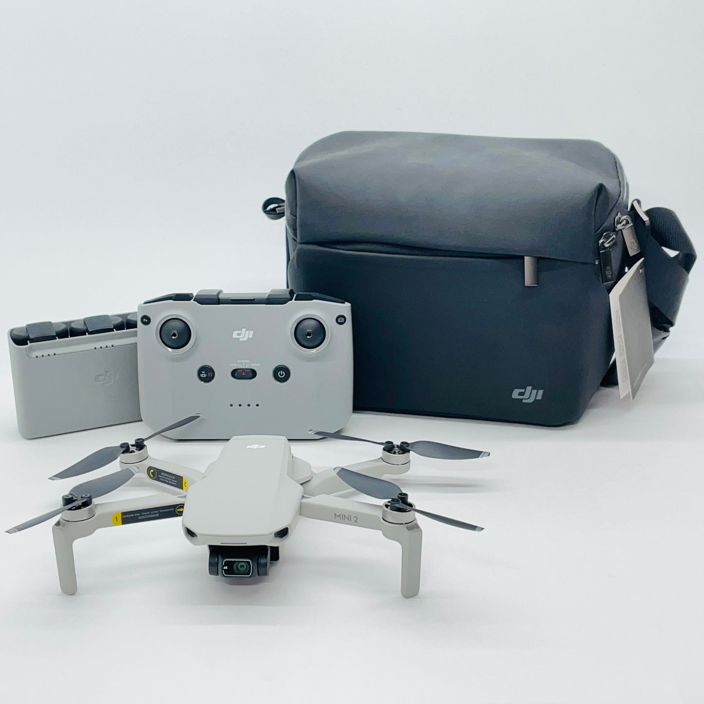 ジャンク DJI Mini 2 SE Fly More コンボ	【C3549-80】