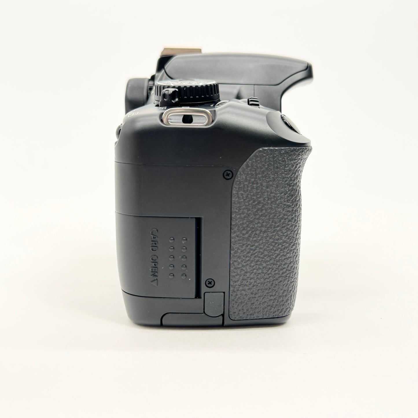 美品 Canon EOS Kiss X2 レンズキット EF-S18-55mm F3.5-5.6 IS【C8833-60】