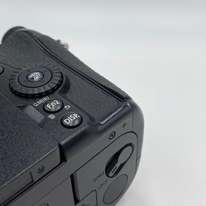 送料無料 パナソニック Panasonic LUMIX DC-G9 ボディ ショット数4,474枚 C3851