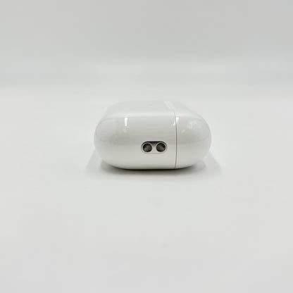 美品 Apple 純正 AirPods Pro 第2世代 MagSafe充電ケース USB-C MTJV3J/A【C9272-60】