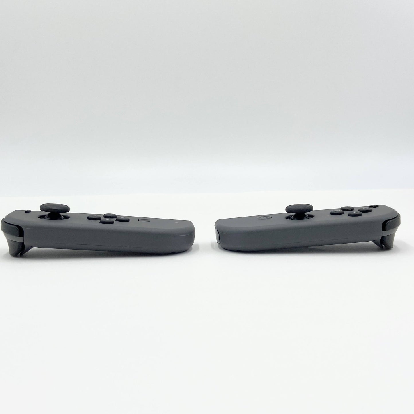 Nintendo Switch 本体 グレー 新モデルHAD-S-KAAAA(JPN) ニンテンドースイッチ 付属品完備 おまけ付き【C5599-100】