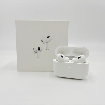 美品 Apple 純正 AirPods Pro 第2世代 MagSafe充電ケース USB-C MTJV3J/A【C9272-60】