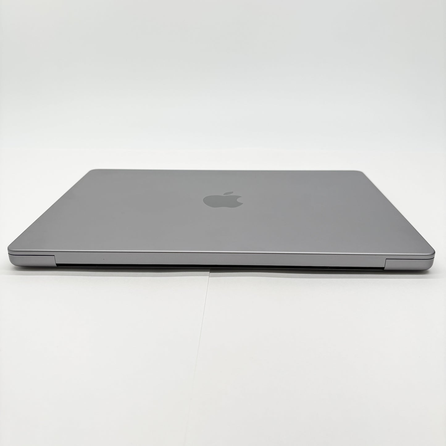 Apple MacBookPro 2021 14インチ M1Pro 16GB 1TB 充放電回数95回 バッテリー最大容量95%【C7021-80】