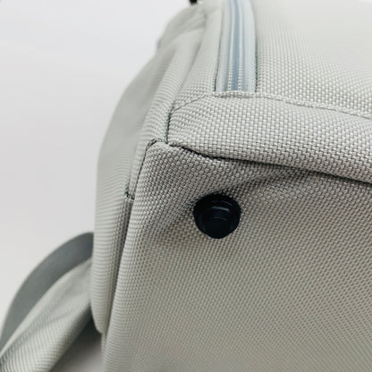 美品 MI-NA ミーナ カメラリュック　カメラバッグ　【C4445】