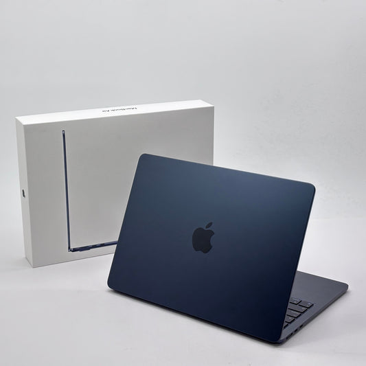 美品 MacBook Air 13インチ M5 16GB 512GB MDHE4J/A ミッドナイト バッテリー最大容量100% 限定保証あり【C8349-80】