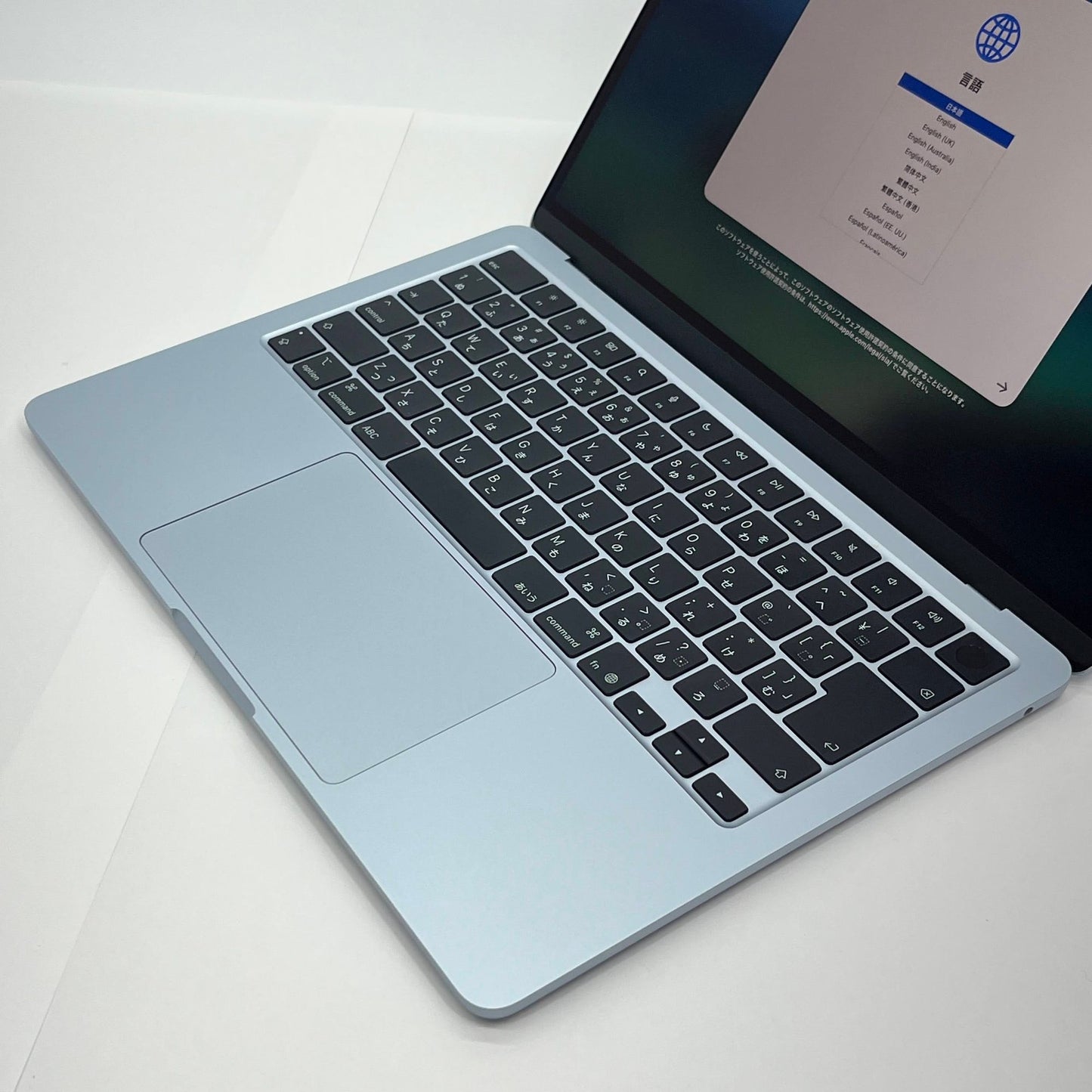 新品同様 美品 Apple MacBook Air 13インチ 2025 M4 10コア 16GB SSD512GB スカイブルー MC6U4J/A バッテリー最大容量100% 【5949-80】