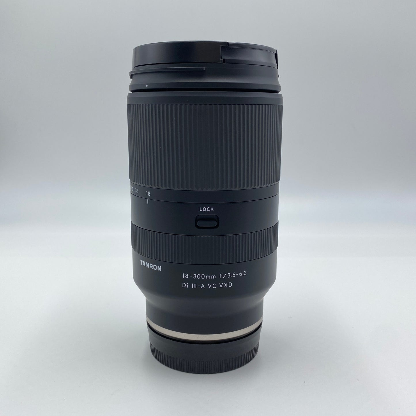 TAMRON 18-300mm F3.5-6.3 Di Ⅲ-A VC VXD Model:B061 ソニーEマウント 【C4700】