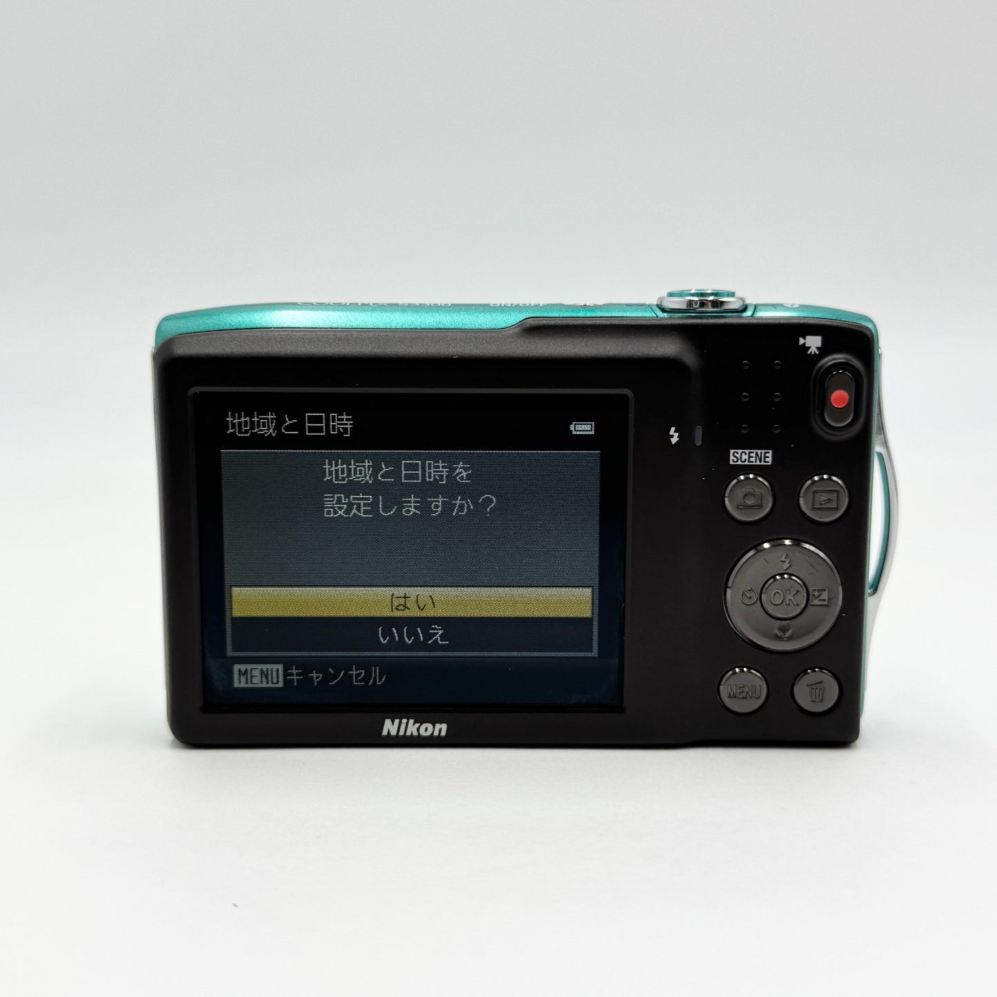 Nikon COOLPIX S3300 コンパクトデジタルカメラ グリーン 付属品完備	【C7501-60】