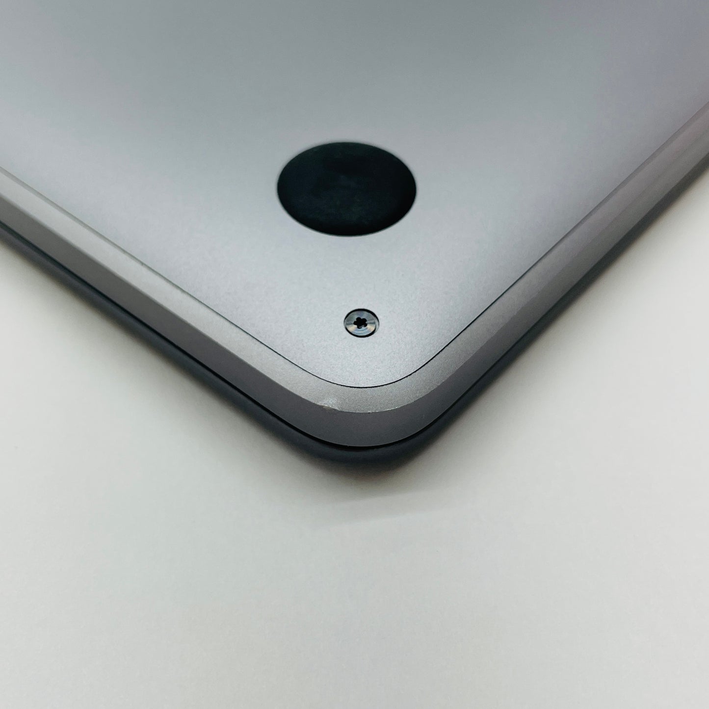 Apple MacBook Pro 2020 13インチ i5 16GB 256GB 付属品完備【C4000-80】