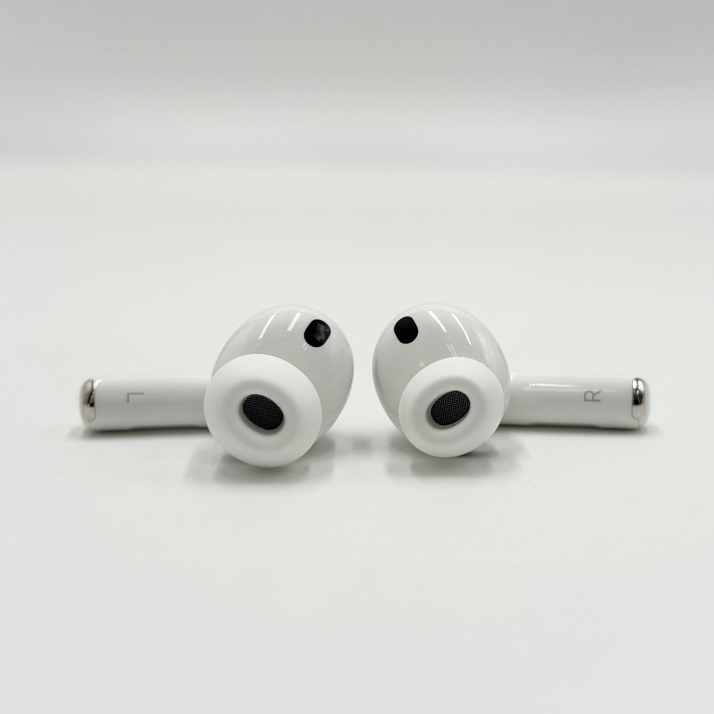美品 Apple AirPods Pro3 MFHP4J/A 付属品完備 ワイヤレスイヤホン【C8778-C】