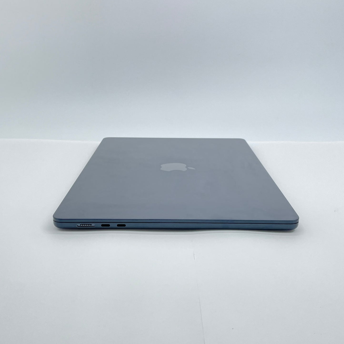 MacBook Air 15インチ M2 16GB 512GB ミッドナイト  バッテリー最大容量98%【C7278-100】