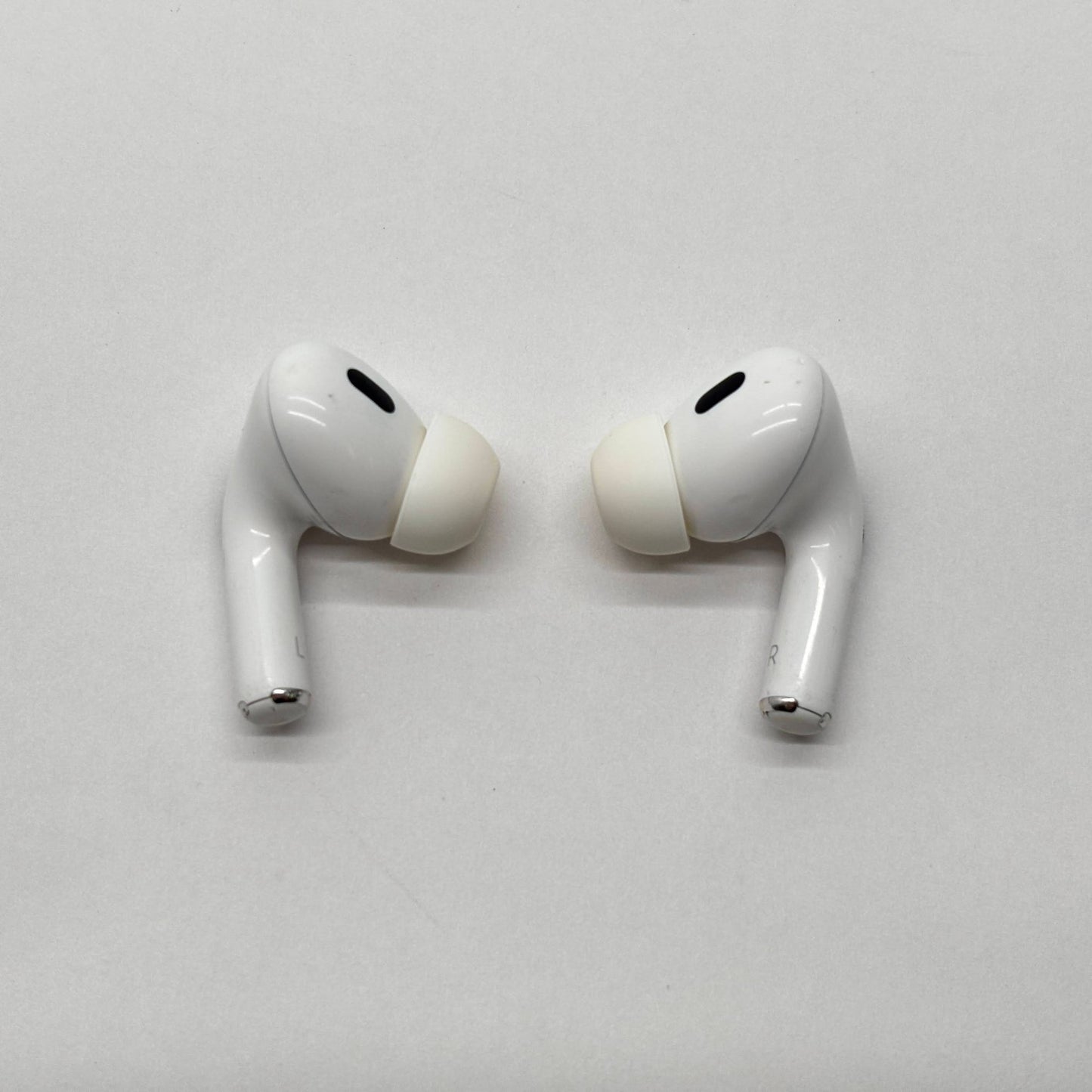 Apple AirPods Pro 2 (USB-C) ワイヤレスイヤホン【C8606-60】