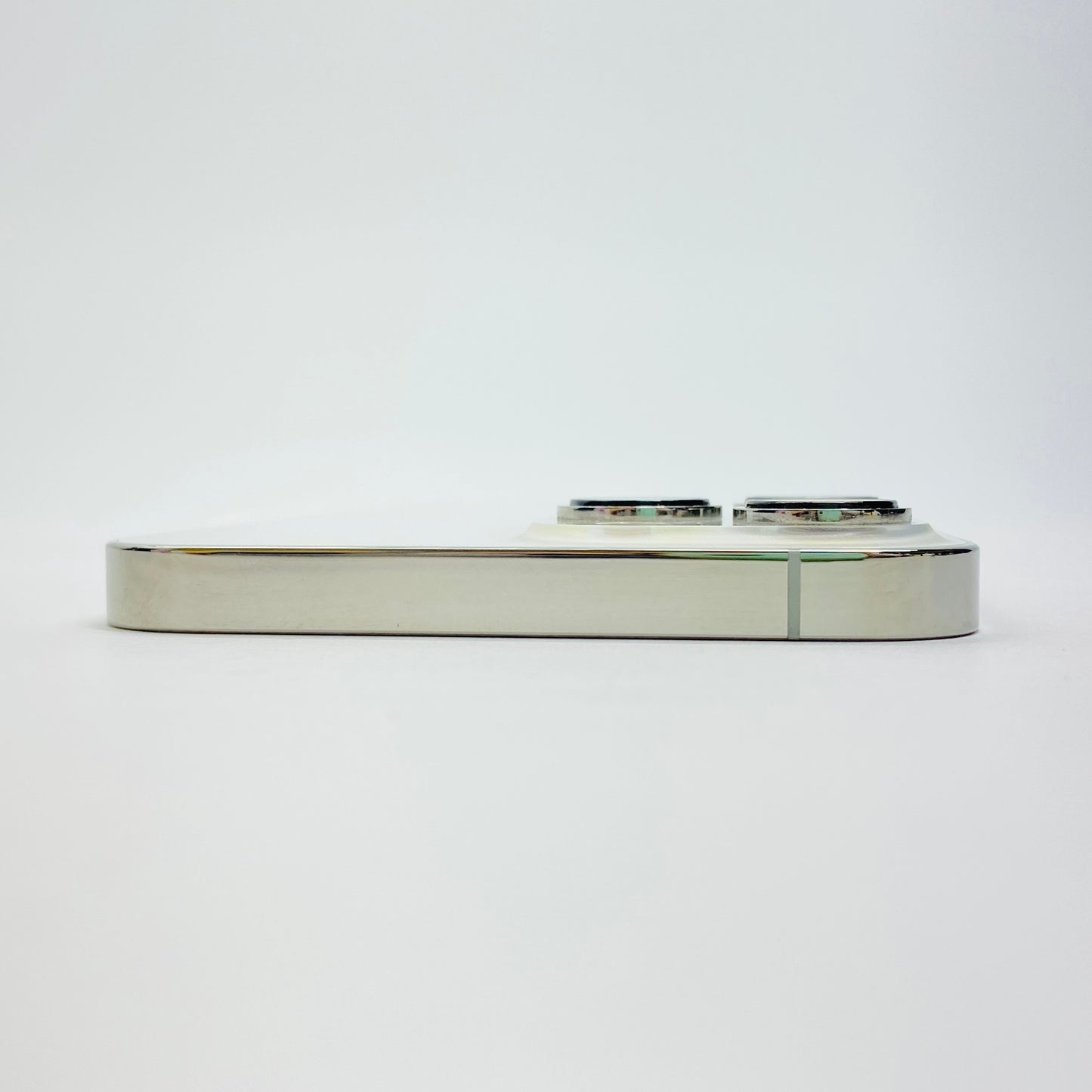 Apple iPhone13 Pro Max 256GB Silver A2641 MLJ93J/A【C4039-C】