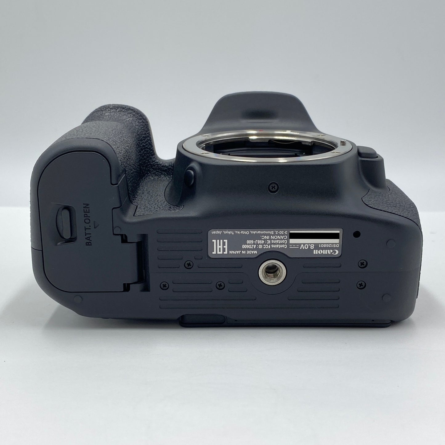 美品 キャノン Canon EOS 90D EF-S 18-135 IS USM レンズキット 【C4231-100】