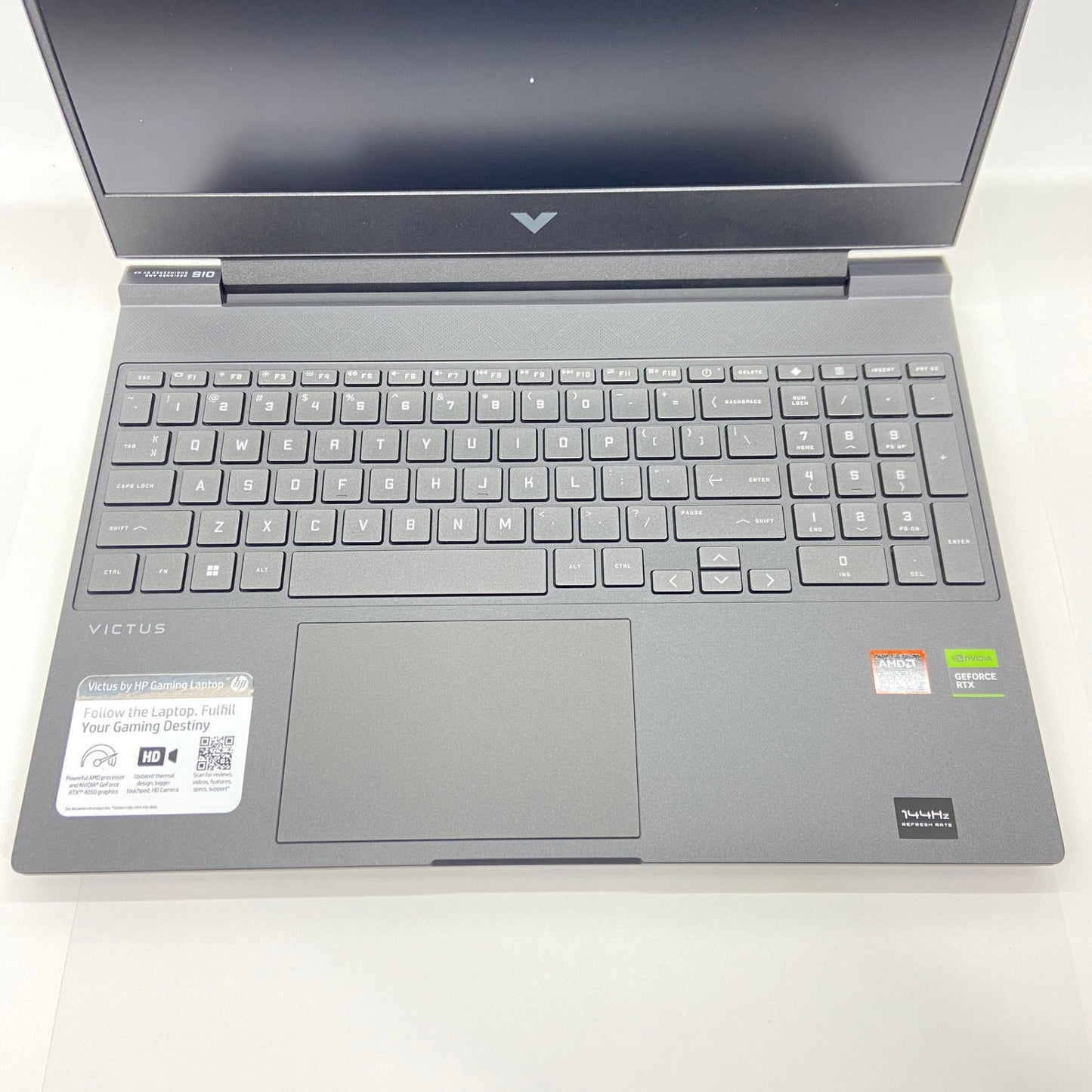 美品 Victus by HP Gaming Laptop 15-fb2082wm Ryzen 5 8645HS 32GB SSD1TB RTX4050 Windows11Home USキー バッテリー最大容量100%【C5128-100】