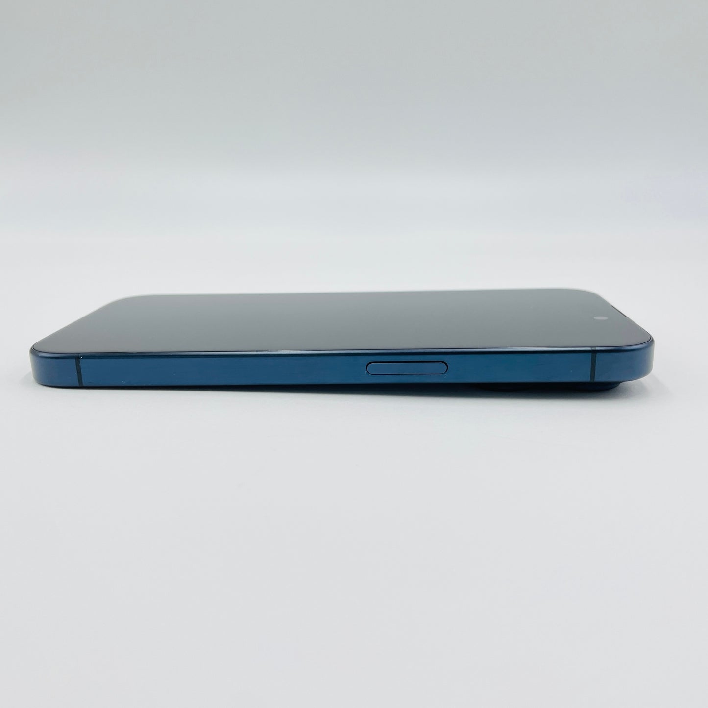 Apple iPhone 15 Pro MTUA3J/A  128GB ブルーチタニウム SIMフリー バッテリー最大容量88% 【C5062-60】