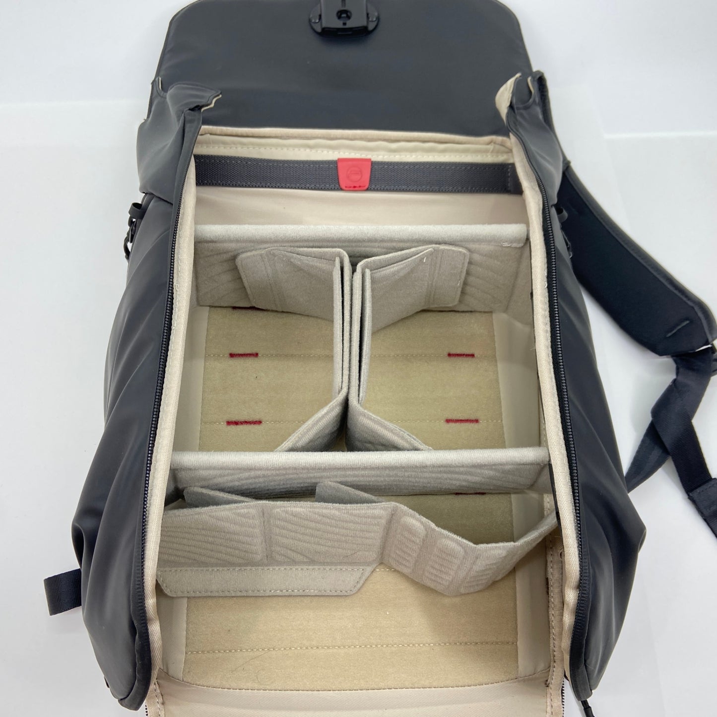 PGYTECH OneGo Backpack 18L カメラバッグ バックパック 【C5293-140】
