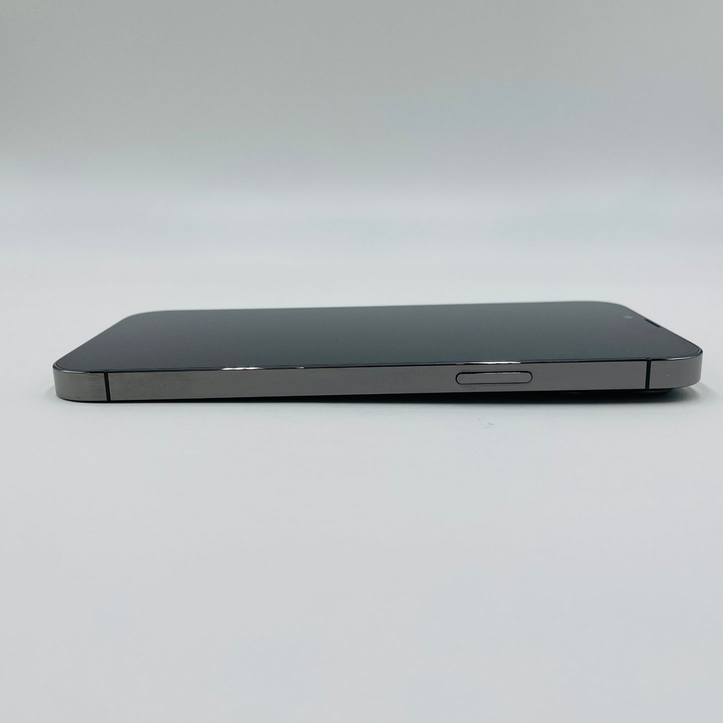 美品 SIMフリー iPhone 13 Pro Max 256GB MLJ83J/A A2641 グラファイト バッテリー最大容量78%【C5076-60】