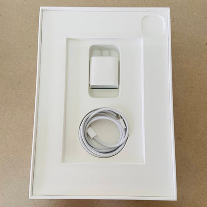 Apple iPad Pro 11インチ Wi-Fi+Cellular 256GB M4 2024年モデル MVW13J/A バッテリー最大容量100% C3386 60サイズ発送