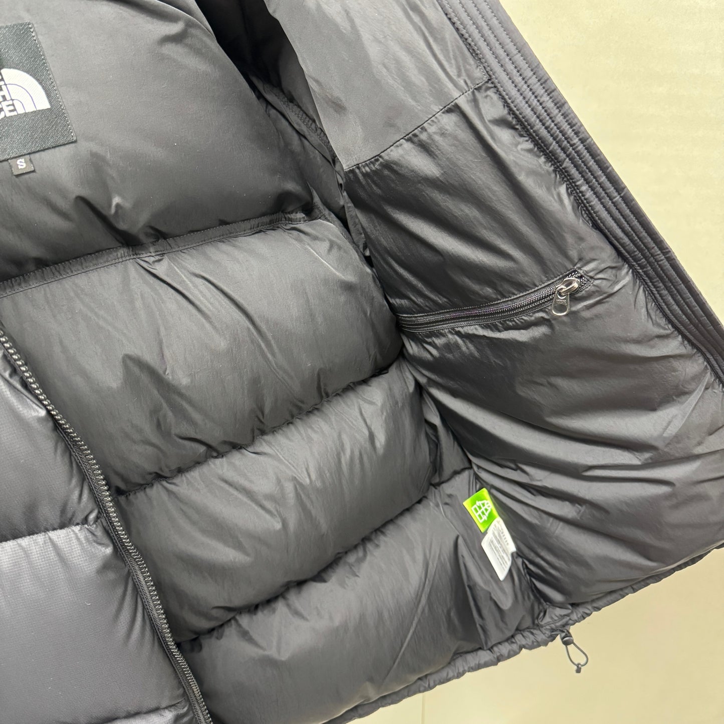 THE NORTH FACE ノースフェイス Nuptse Jacket ヌプシジャケット ND92335 サイズ:S【C6273】
