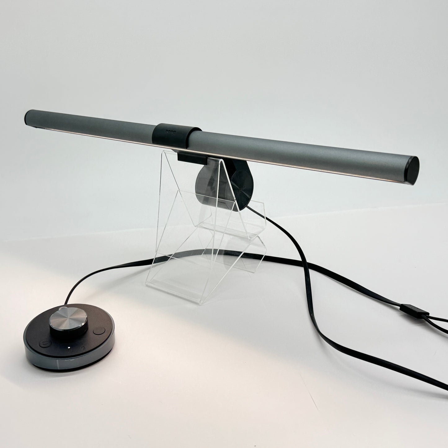 BenQ ScreenBar e-Reading lamp AR17 モニター掛け式ランプ【C6873-80】