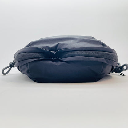 美品 PGYTECH OneGo Rope Strap Bag ブラック カメラバッグ【C4367】