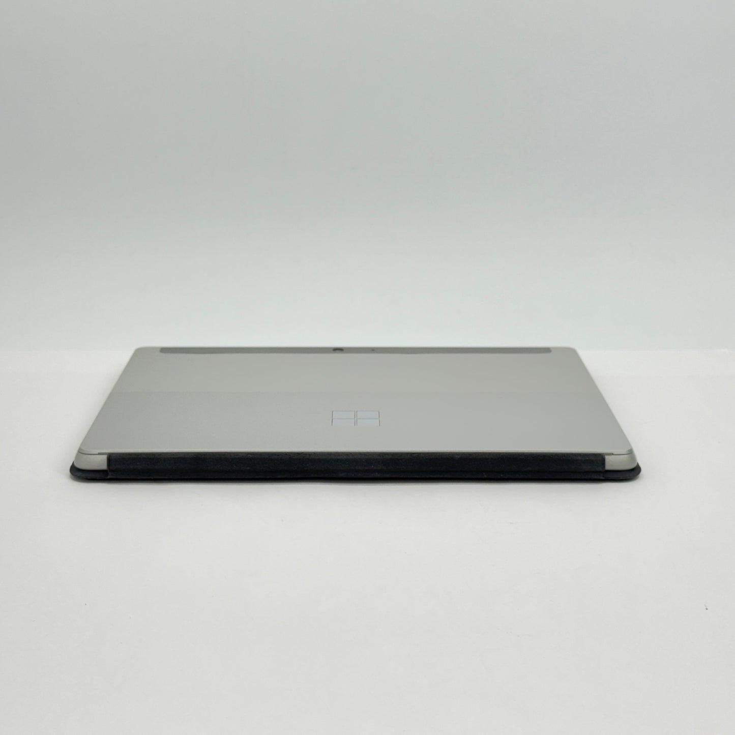 Microsoft Surface Go 4 2067 Intel（R) N200 8GB SSD 64GB Windows11Pro タイプカバー付属 バッテリー最大容量100% 【C8005-60】