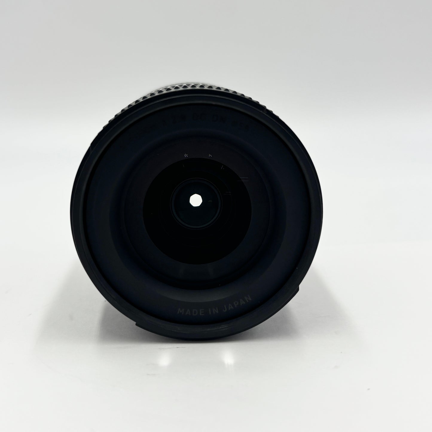美品 SIGMA 18-50mm F2.8 DC DN ソニーEマウント【C7831-60】
