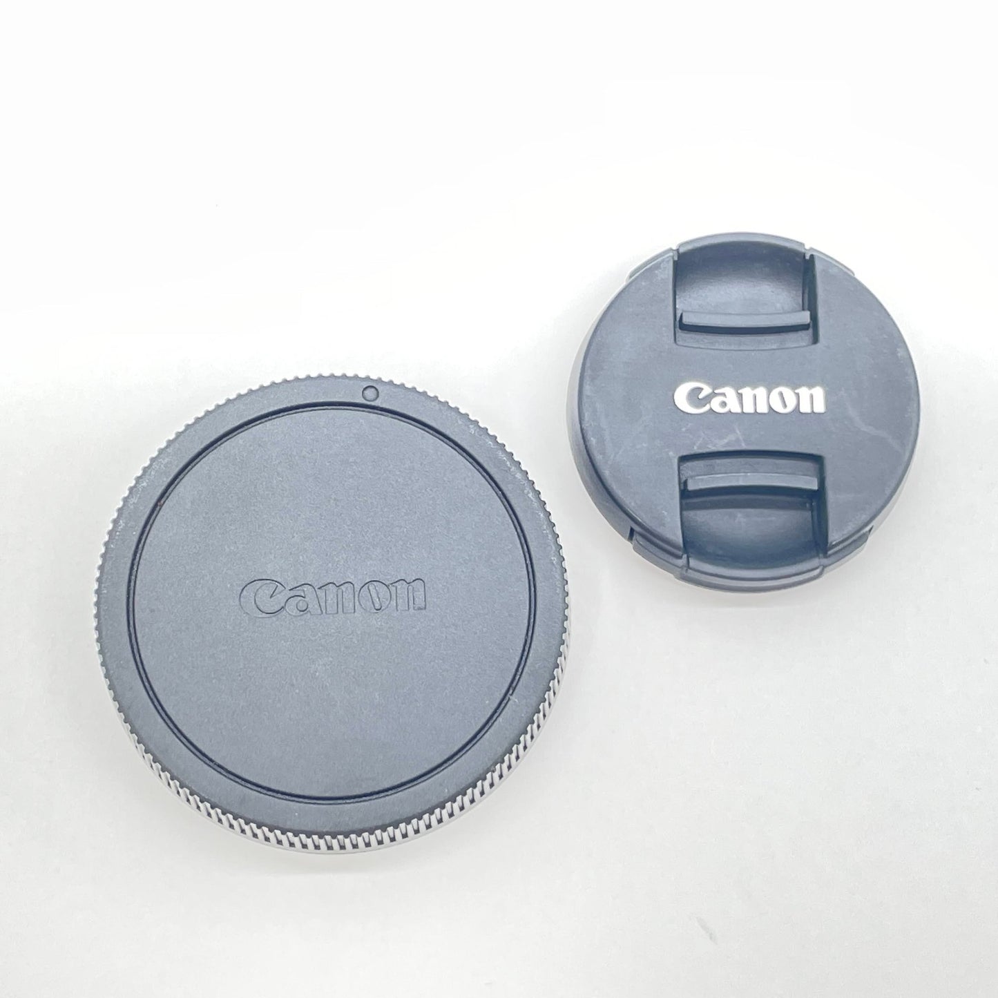 美品 Canon EF-M 22mm F2 STM 単焦点レンズ キャノン パンケーキレンズ【C6707-60】