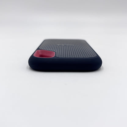 SanDisk Extreme Portable SSD SDSSDE61-1T00 ポータブル 外付け ストレージ1TB【C8141-N】