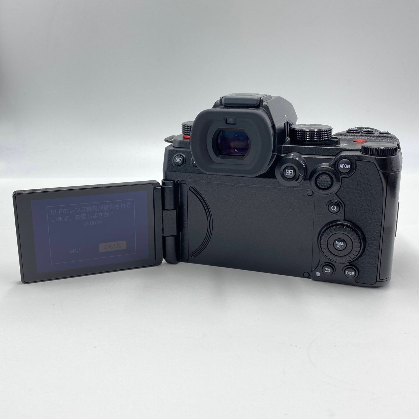 美品 パナソニック Panasonic LUMIX S5II DC-S5M2 シャッター回数3,273回【C5612-60】