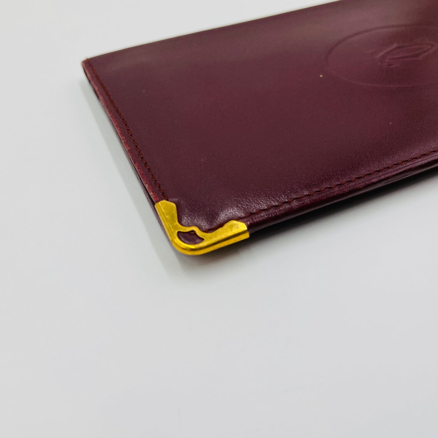 カルティエ ヴィンテージ マストライン 二つ折り 札入れ 長財布 サイフ C2ロゴ カード入れ レザー ボルドー Cartier 【C3705-N】
