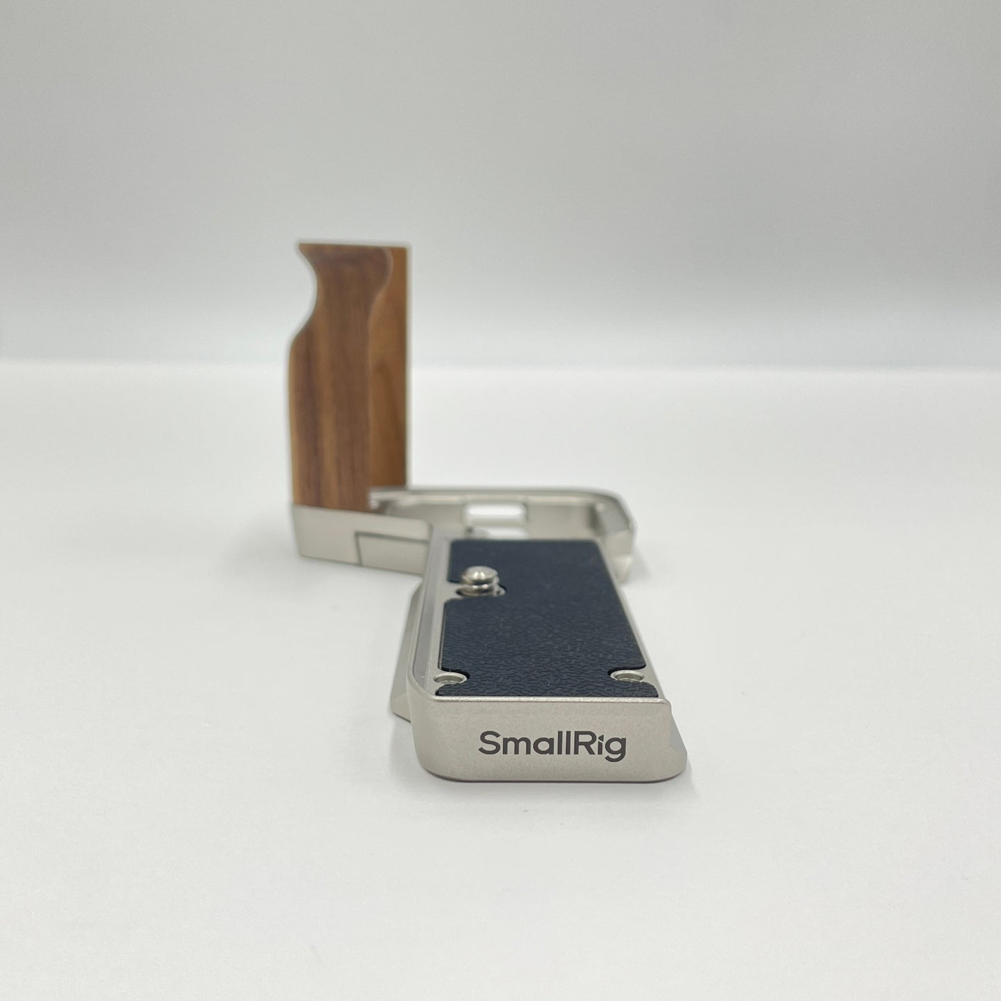 SmallRig A7C II/A7CR用 ハンドグリップ L型 4796B 【C7926-60】